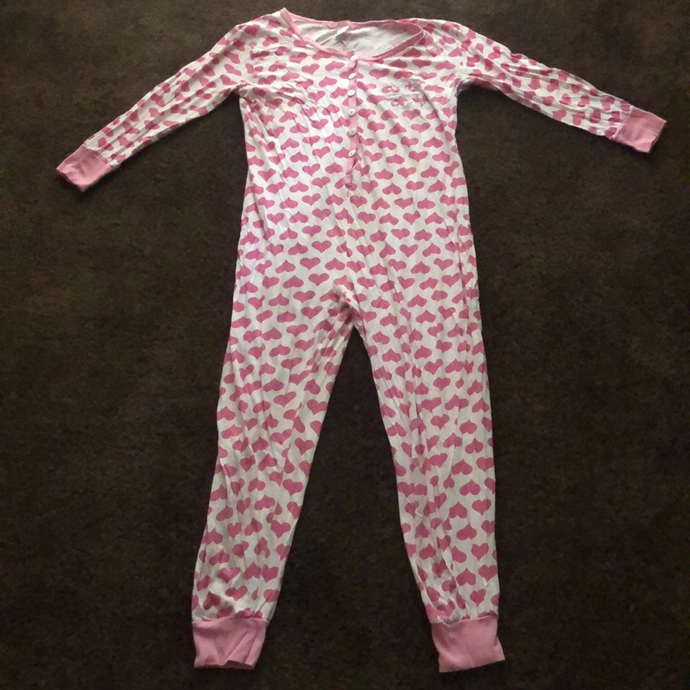 A sleepwear jump suit